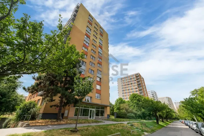 Prodej bytu 3+1, Praha - Braník, Nad lesním divadlem, 76 m2