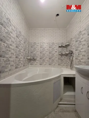 Pronájem bytu 3+1, Stráž pod Ralskem, Mlýnská, 70 m2