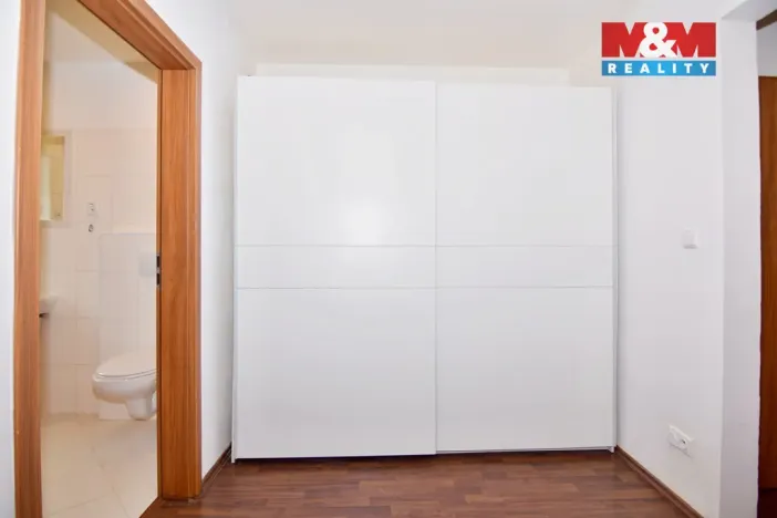 Pronájem rodinného domu, Velké Březno, Tovární, 233 m2