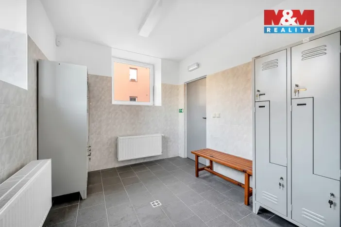 Pronájem obchodního prostoru, Červený Kostelec, Sokolská, 726 m2