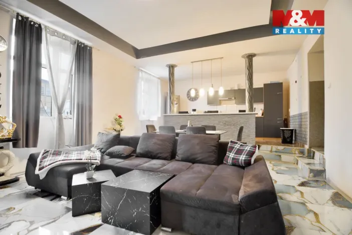 Prodej činžovního domu, Ústí nad Labem - Předlice, Hrbovická, 435 m2