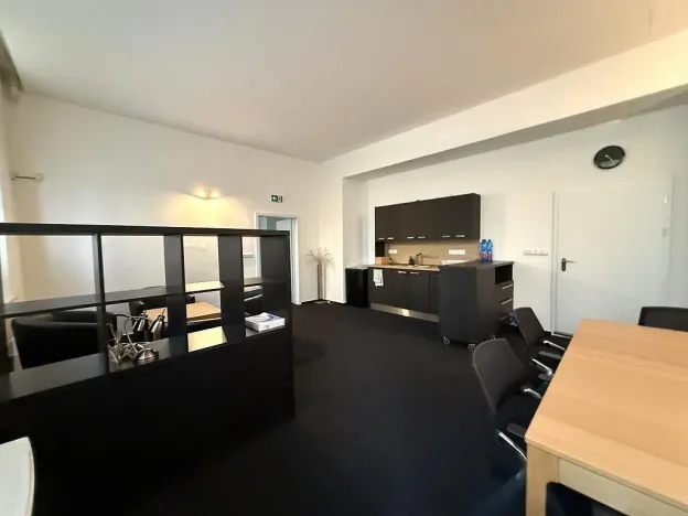 Pronájem kanceláře, Brno - Židenice, Kosmákova, 50 m2