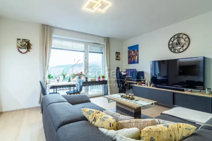 Pronájem bytu 2+kk, Hostivice, Pšeničná, 48 m2