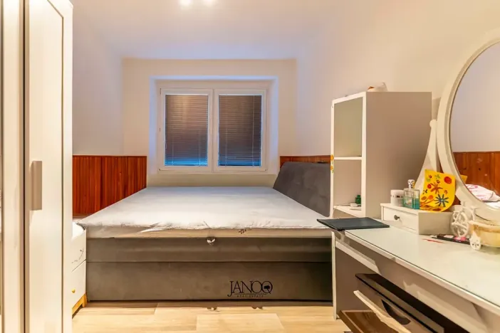 Prodej bytu 3+1, Oslavany, 1. máje, 74 m2