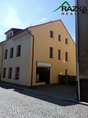 Pronájem bytu 3+kk, Planá, náměstí Svobody, 90 m2