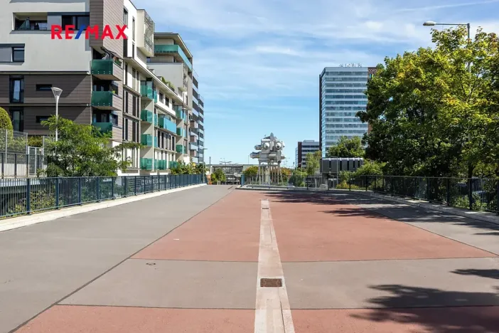 Pronájem bytu 2+kk, Praha - Stodůlky, Petržílkova, 53 m2