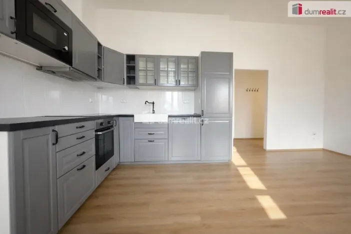Pronájem bytu 3+kk, Modlany, 90 m2