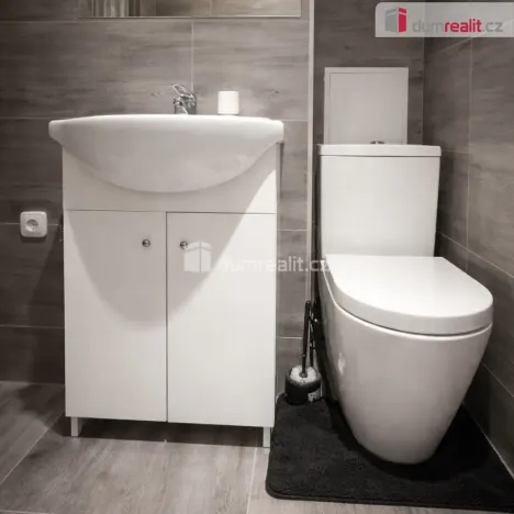 Pronájem bytu 3+kk, Modlany, 90 m2