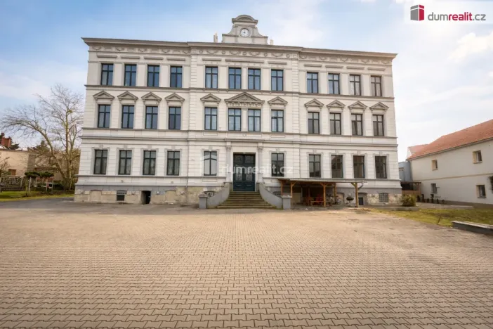 Pronájem bytu 3+kk, Modlany, 90 m2