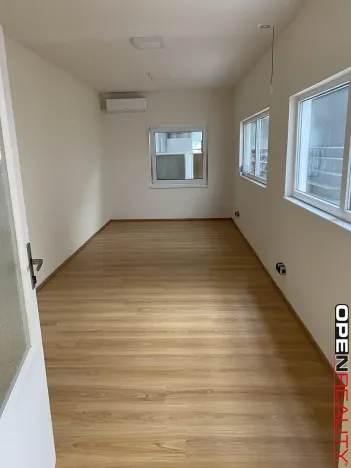 Pronájem skladu, Modřice, Evropská, 277 m2