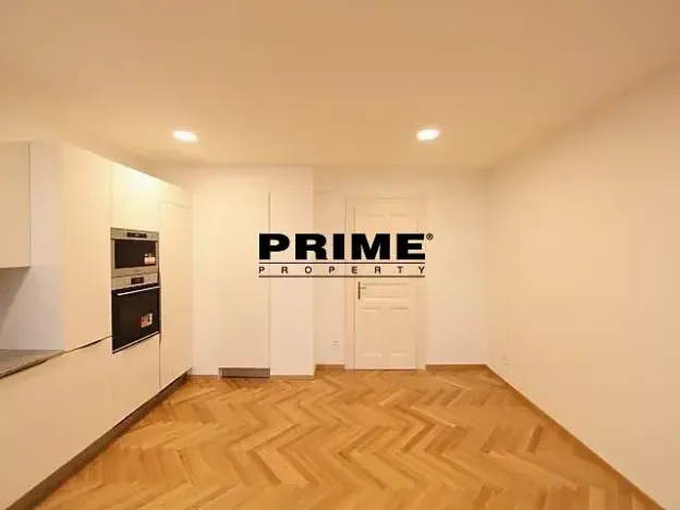 Pronájem bytu 2+1, Praha - Josefov, Široká, 75 m2