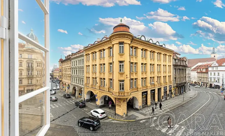 Prodej bytu 4+1, Praha - Malá Strana, Malostranské náměstí, 91 m2