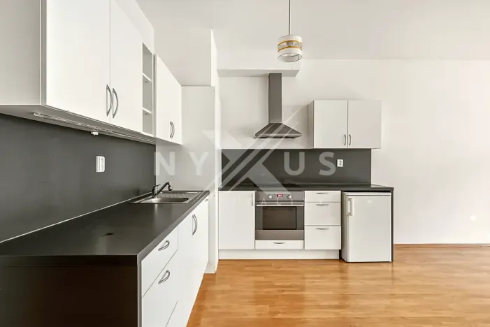 Pronájem bytu 2+kk, Praha - Košíře, Musílkova, 70 m2