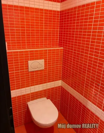 Pronájem obchodního prostoru, Praha - Záběhlice, Střimelická, 141 m2