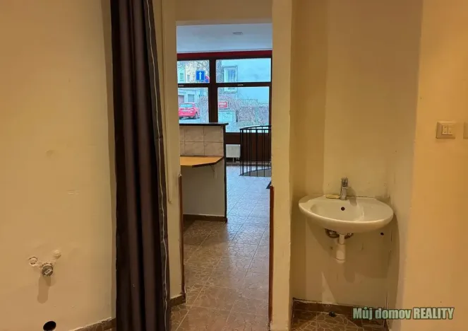 Pronájem obchodního prostoru, Praha - Záběhlice, Střimelická, 141 m2