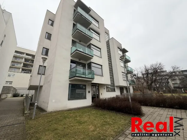 Pronájem bytu 1+kk, Brno - Královo Pole, Božetěchova, 42 m2