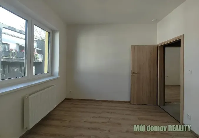 Prodej bytu 2+kk, Praha - Pitkovice, V Pitkovičkách, 39 m2