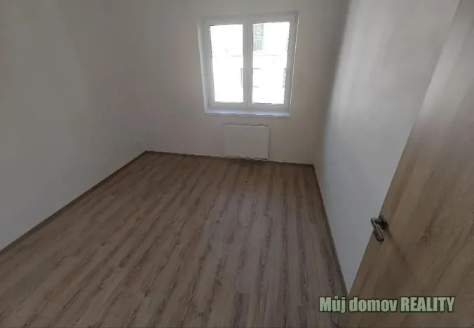 Prodej bytu 2+kk, Praha - Pitkovice, V Pitkovičkách, 39 m2