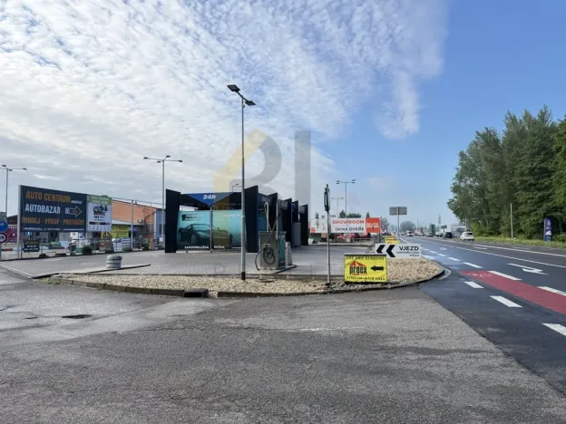 Pronájem obchodního prostoru, Hodonín, Brněnská, 600 m2