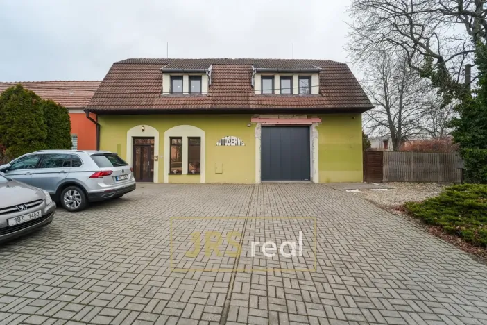 Prodej komerční nemovitosti, Hovorany, 141 m2