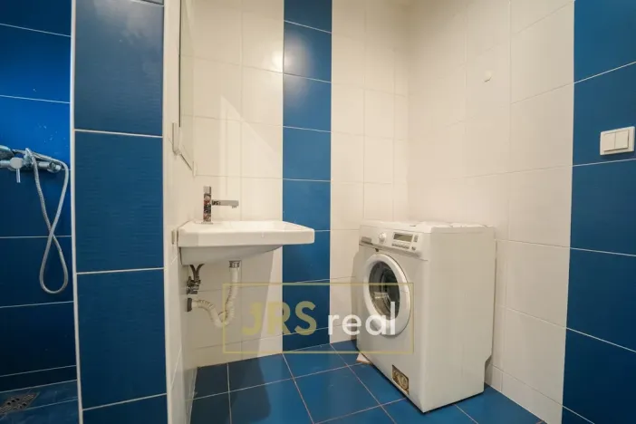 Prodej komerční nemovitosti, Hovorany, 141 m2