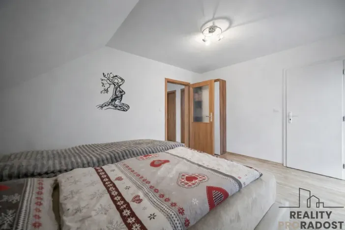 Prodej rodinného domu, Hrochův Týnec, Zámecká, 126 m2