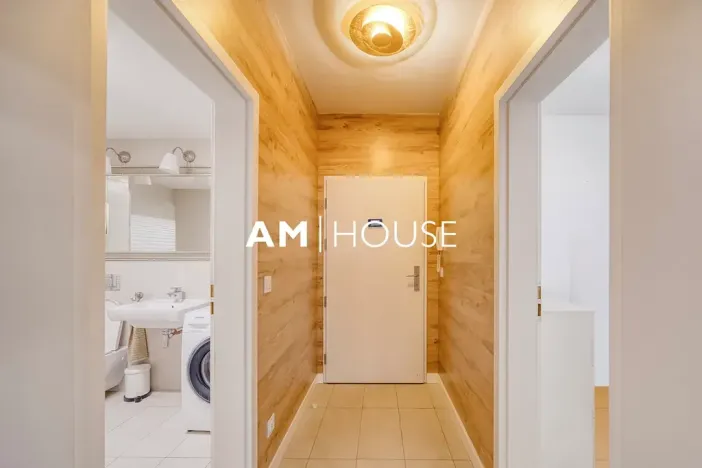 Pronájem bytu 1+kk, Praha - Strašnice, Zvěřinova, 51 m2