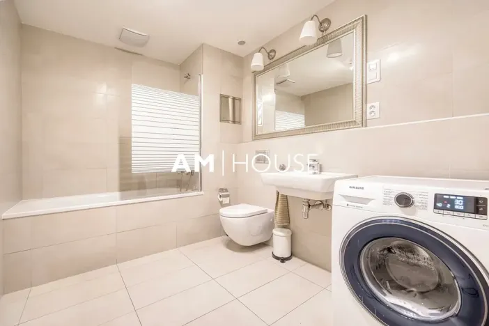 Pronájem bytu 1+kk, Praha - Strašnice, Zvěřinova, 51 m2