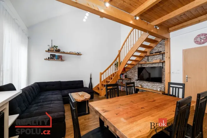 Pronájem bytu 3+kk, Praha - Letňany, Kuželova, 92 m2