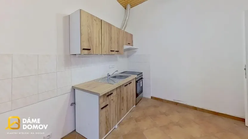 Pronájem ordinace, Holešov, nám. Dr. E. Beneše, 164 m2