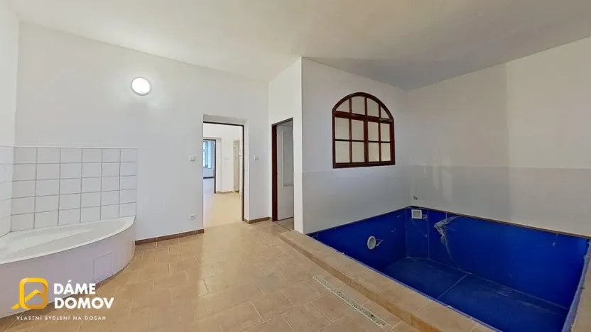 Pronájem ordinace, Holešov, nám. Dr. E. Beneše, 164 m2