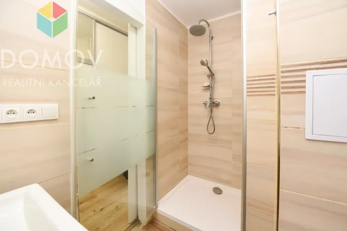 Prodej bytu 1+1, Praha - Hostivař, plukovníka Mráze, 38 m2