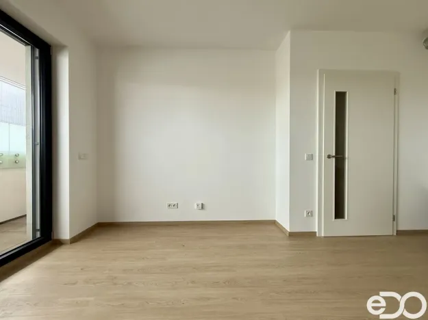 Pronájem bytu 1+kk, Praha, Tupolevova, 33 m2