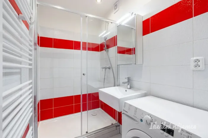 Pronájem bytu 2+kk, Praha - Kobylisy, Šiškova, 46 m2