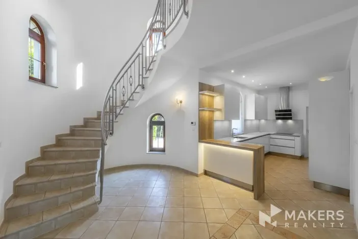 Pronájem vily, Praha - Nebušice, Nebušická, 255 m2