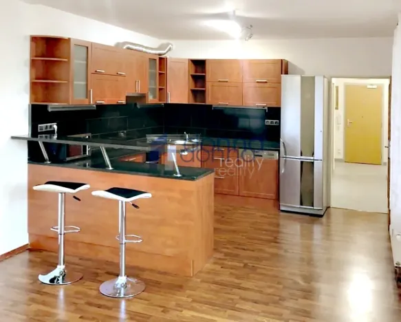 Pronájem bytu 3+kk, Praha, Pod Harfou, 76 m2