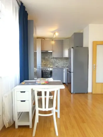 Prodej bytu 2+kk, Praha - Michle, V dolině, 49 m2