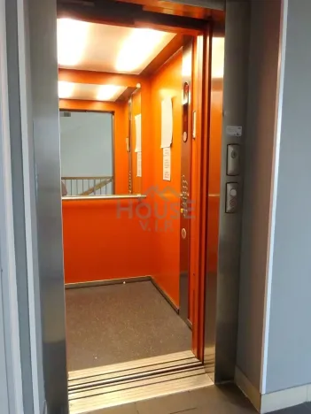 Prodej bytu 2+kk, Praha - Michle, V dolině, 49 m2