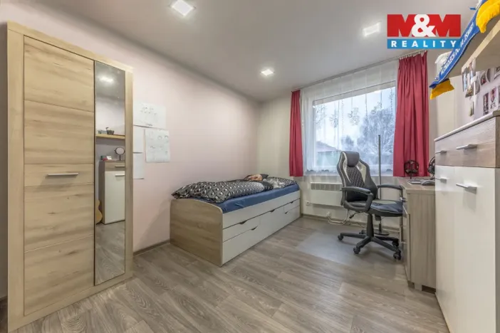 Prodej bytu 3+1, Dobkovice, 63 m2