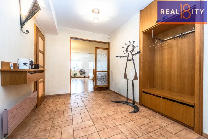 Prodej bytu 3+kk, Praha, Semilská, 105 m2