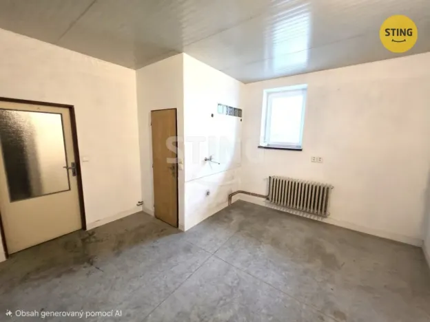 Pronájem výrobních prostor, Vršovice, 316 m2
