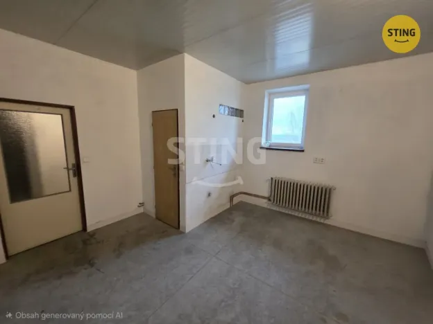 Pronájem výrobních prostor, Vršovice, 316 m2