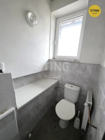 Pronájem výrobních prostor, Vršovice, 316 m2