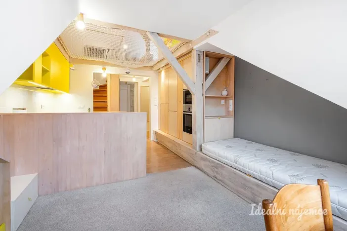 Pronájem bytu 3+kk, Praha - Vršovice, 28. pluku, 54 m2