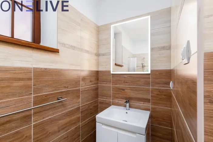 Prodej apartmánu, Přimda, Pod Hradem, 450 m2