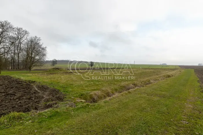 Prodej pozemku pro bydlení, Kunín, 2594 m2