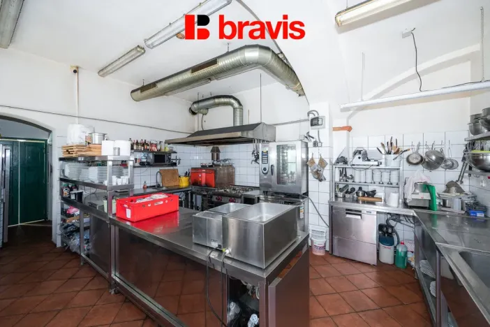 Prodej restaurace, Brno - Bystrc, Rakovecká, 500 m2