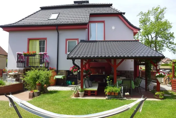 Prodej rodinného domu, Suchdol nad Lužnicí, Pražská, 300 m2