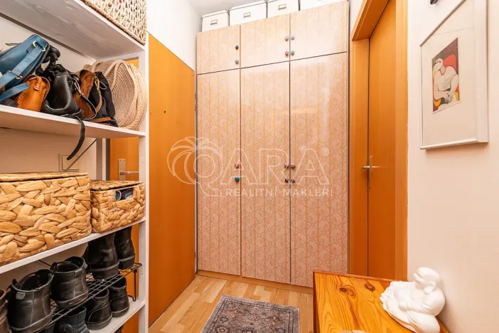 Prodej bytu 1+kk, Praha, U Smetanky, 39 m2