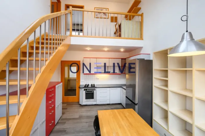 Pronájem bytu 3+1, Praha - Holešovice, 89 m2